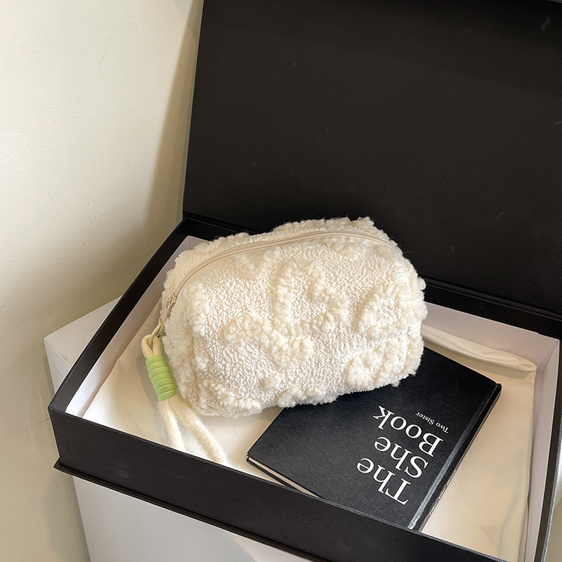 Jacquard Plush Cosmetic Bag - Image 5