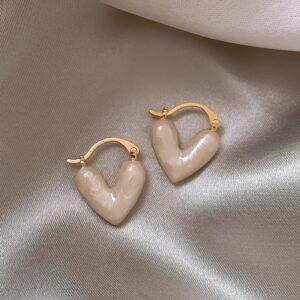 Oil dripping love earrings